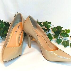 Madden Girl. Beautiful taupe heels. Size 6.5. Great Condition.